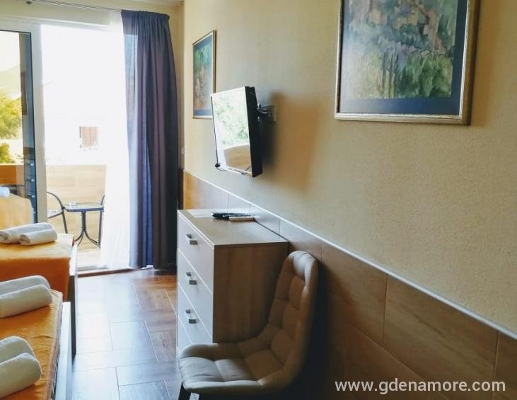 Trokrevetni apartman-studio (6)